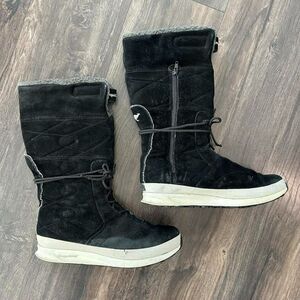 Vintage KangaRoos FreeRide Black Leather Boots Tall Zip Winter Insulated Size 10